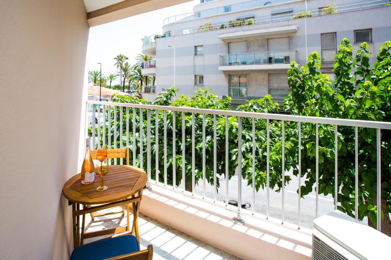 Romantic Sea View Studio, Steps Away From The Beach Antibes Eksteriør bilde