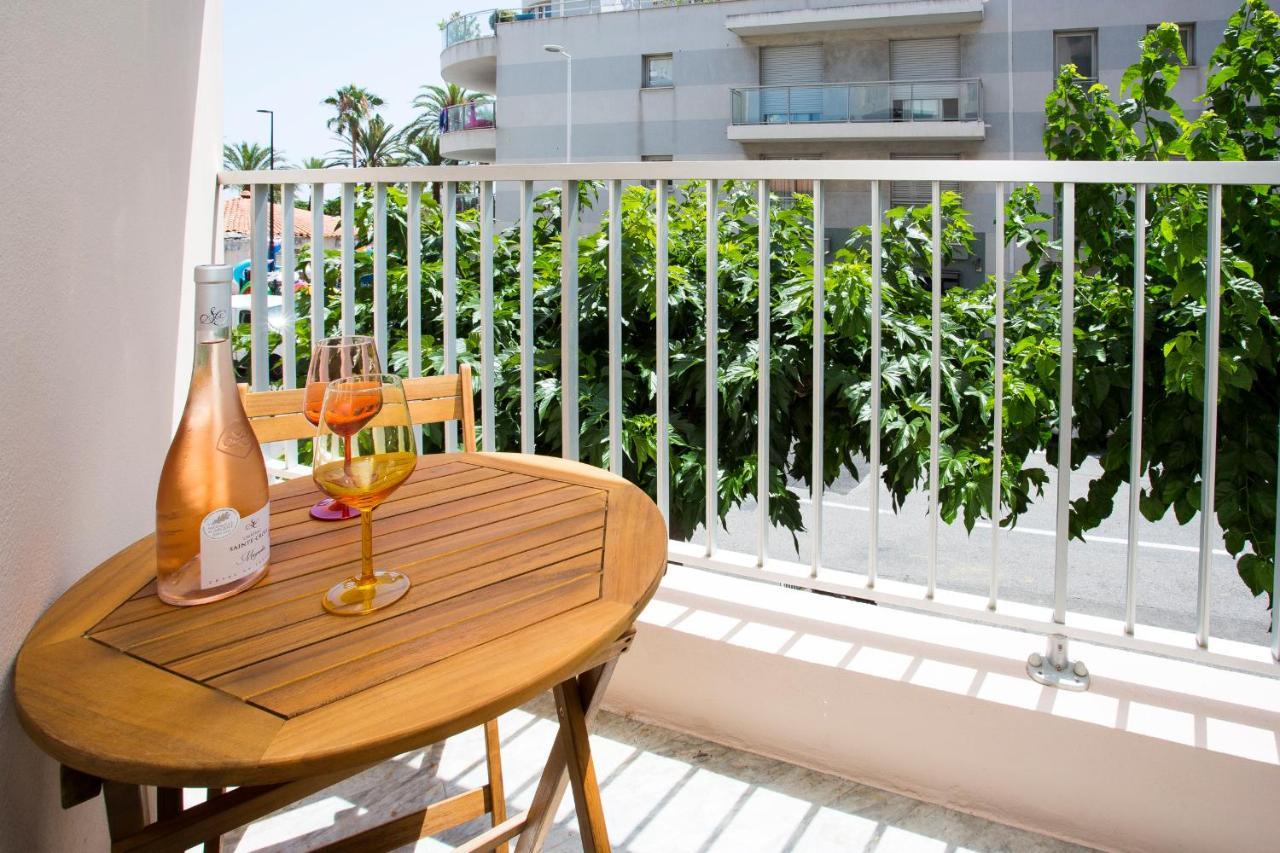 Romantic Sea View Studio, Steps Away From The Beach Antibes Eksteriør bilde